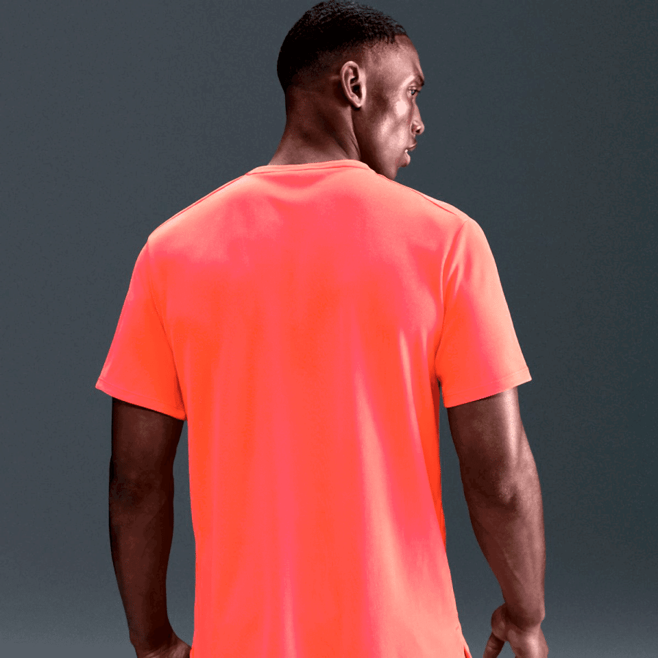 Dri-FIT Miler UV SS Erkek Tişört